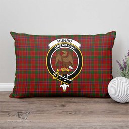 ScotsTee Shop Scottish Munro Clan Crest Tartan Pillow/ Pillow Cover Tartan Accessories for Home