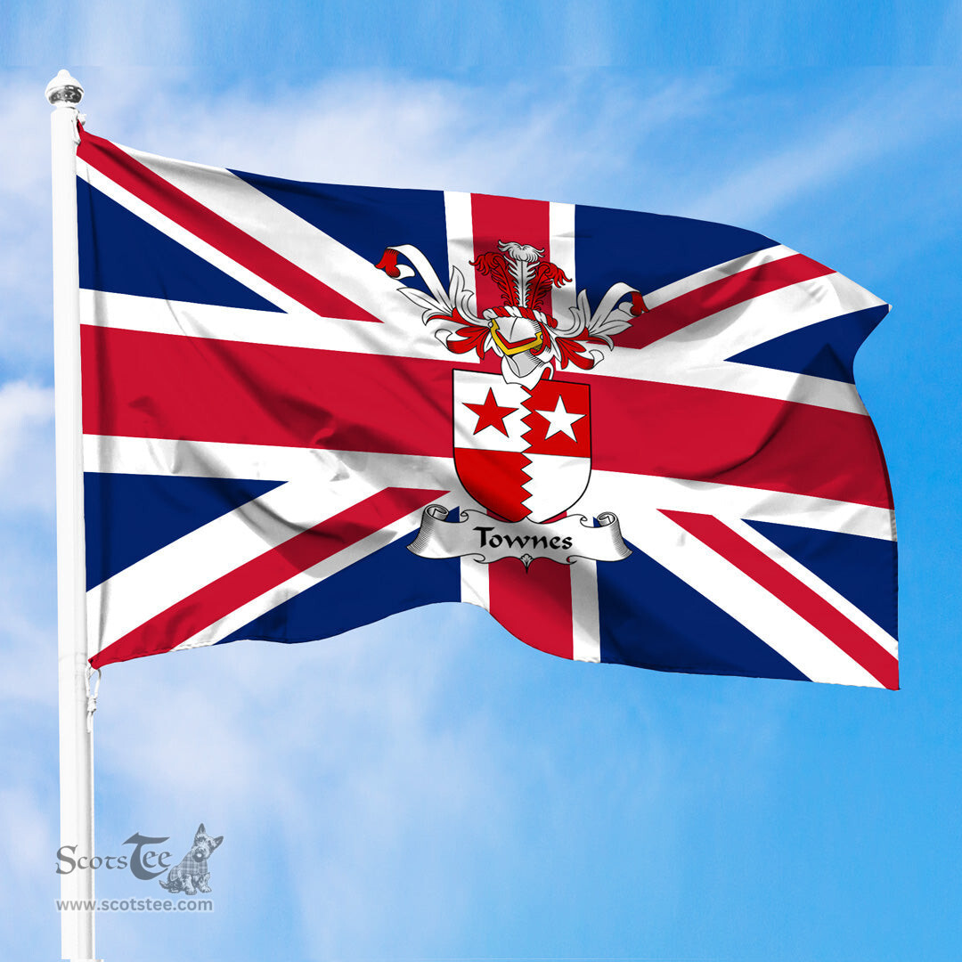 ScotsTee Shop Scottish Townes or Townis Coat of Arms on Flag of the United Kingdom Flag