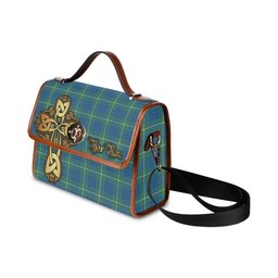 ScotsTee Shop Scottish Hamilton Hunting Ancient Clan Tartan Canvas Bag Golden Thistle and Celtic Cross Personalize Your Name Bag