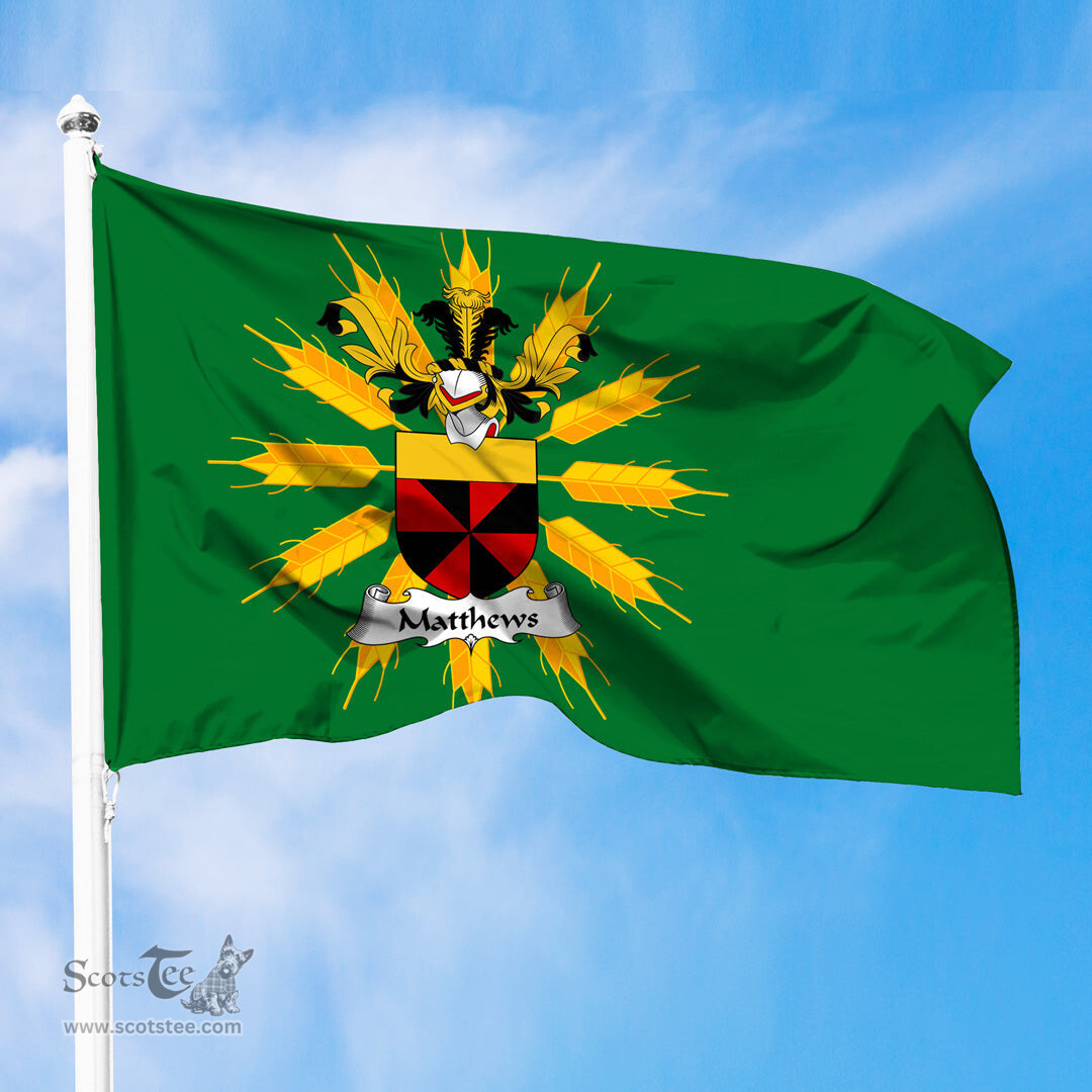 ScotsTee Shop Scottish Matthews Coat of Arms in Flag of Tiree Scotland Green and Gold Land of Barley Flag