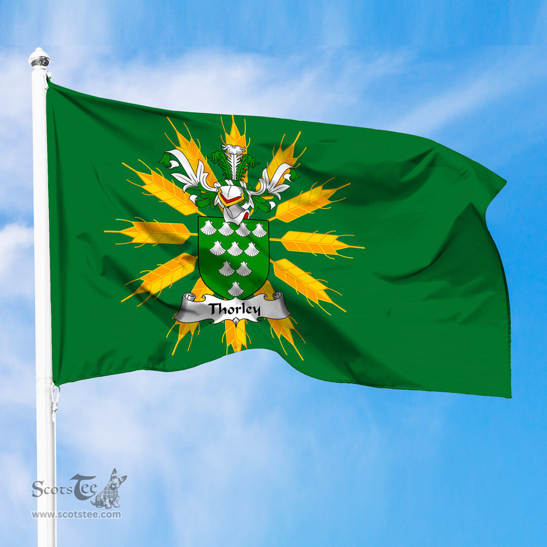 ScotsTee Shop Scottish Thorley Coat of Arms in Flag of Tiree Scotland Green and Gold Land of Barley Flag
