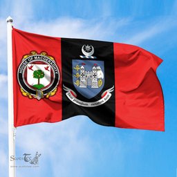 ScotsTee Shop Irish House of MACGERAGHTY Coat of Arms on Drogheda Flag Ireland
