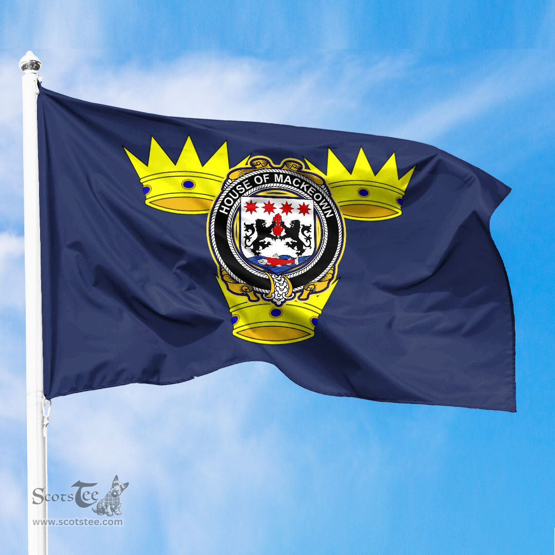 ScotsTee Shop Irish-House-of-MACKEOWN-Irish-Coat-of-Arms-on-Flag-of-Munster