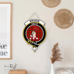 ScotsTee Shop Scottish Brodie Modern Clan Scottish Crest Tartan Wooden Hanging Wall Art Sign