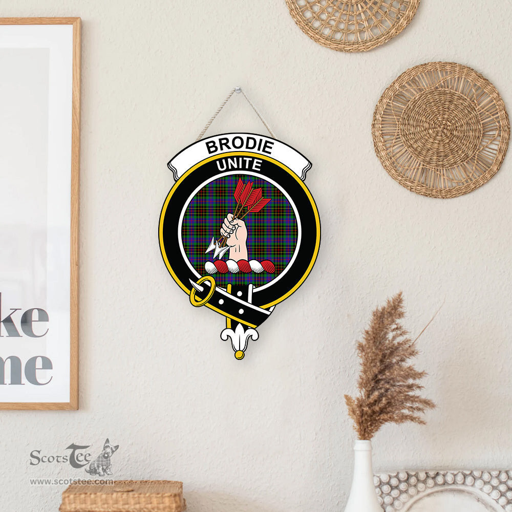 ScotsTee Shop Scottish Brodie Hunting Modern Clan Scottish Crest Tartan Wooden Hanging Wall Art Sign