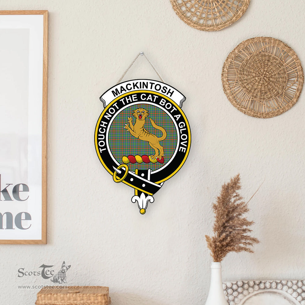 ScotsTee Shop Scottish MacKintosh Hunting Ancient Clan Scottish Crest Tartan Wooden Hanging Wall Art Sign