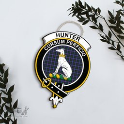 ScotsTee Shop Scottish Hunter Modern Clan Scottish Crest Tartan Wooden Hanging Wall Art Sign