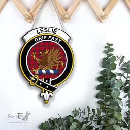 ScotsTee Shop Scottish Leslie Modern Clan Scottish Crest Tartan Wooden Hanging Wall Art Sign