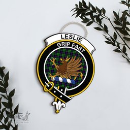ScotsTee Shop Scottish Leslie Hunting Clan Scottish Crest Tartan Wooden Hanging Wall Art Sign