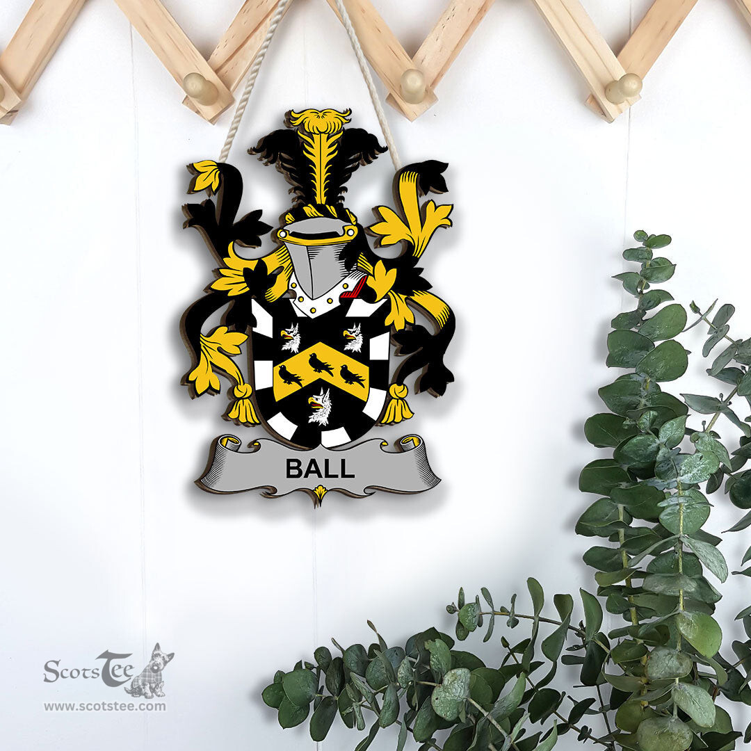 ScotsTee Shop Irish Ball Coat of Arms Crest Ireland Wooden Hanging Wall Art Sign