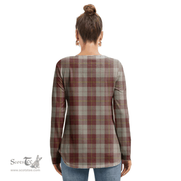 ScotsTee Shop Scottish Cunningham Burgundy Dancers Clan Crest Tartan Womens V Neck Lace Up Criss Cross Sweatshirt