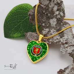 ScotsTee Shop Irish House of MACGILLYCUDDY Coat of Arms Crest Ireland Shamrock Heart Necklace