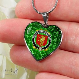 ScotsTee Shop Irish House of MACGILLYCUDDY Coat of Arms Crest Ireland Shamrock Heart Necklace