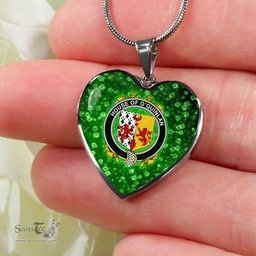 ScotsTee Shop Irish House of O QUINLAN Coat of Arms Crest Ireland Shamrock Heart Necklace