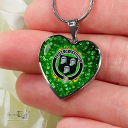 ScotsTee Shop Irish House of O KENNEDY Coat of Arms Crest Ireland Shamrock Heart Necklace