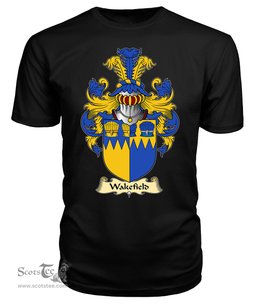 ScotsTee Shop Scottish Wakefield Family Scottish Coat of Arms Emblem Scotland V23 T Shirt