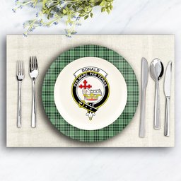 ScotsTee Shop Scottish Donald Lord of the Isles Hunting Crest Tartan Ceramic Plate