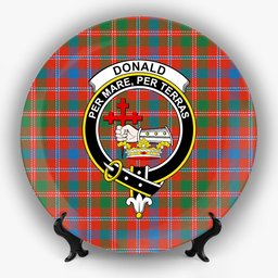 ScotsTee Shop Scottish Donald of Glenaladale Ancient Crest Tartan Ceramic Plate