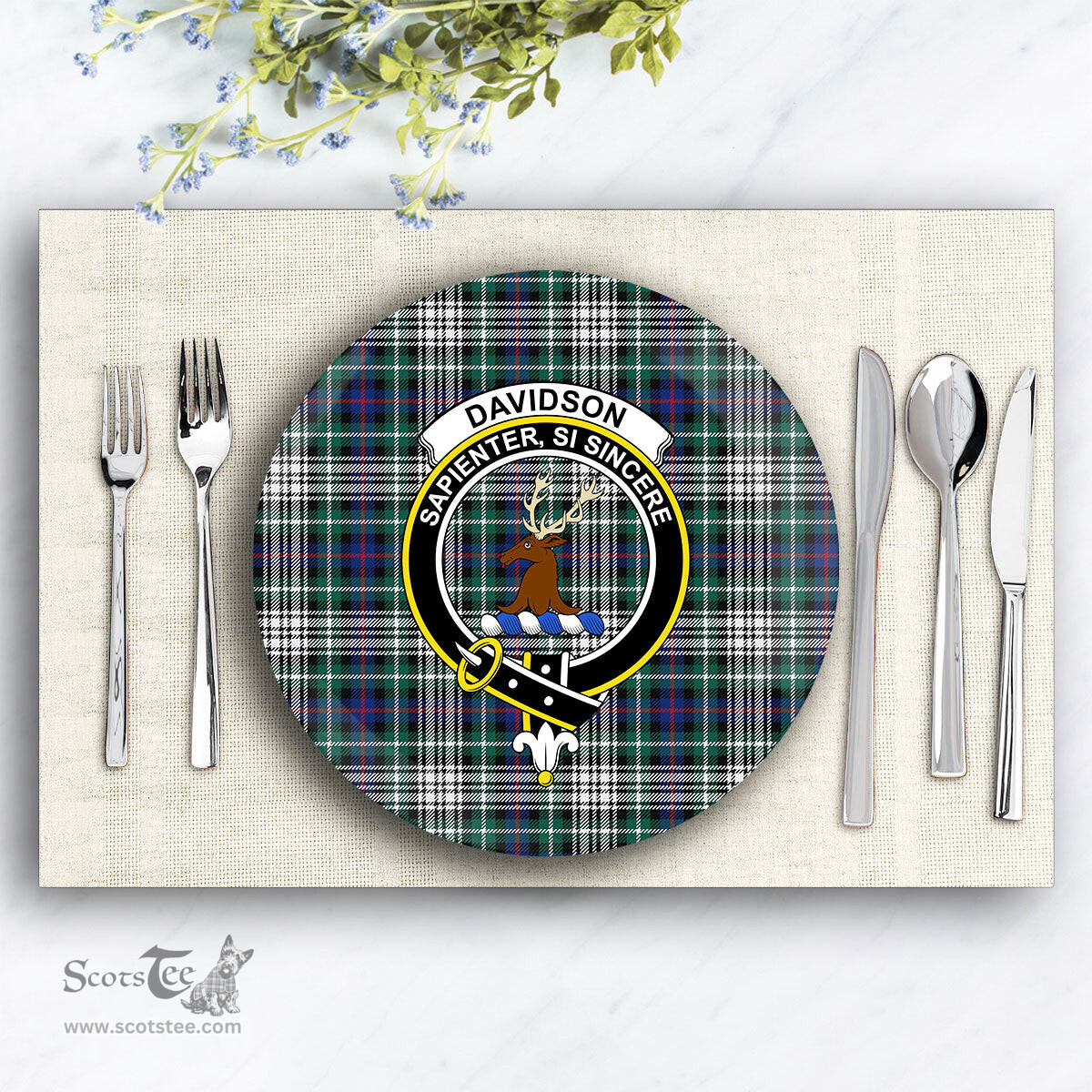 ScotsTee Shop Scottish Davidson of Tulloch Dress Modern Crest Tartan Ceramic Plate