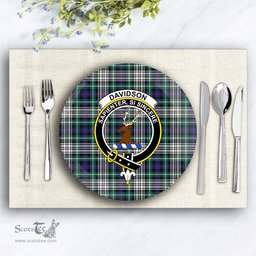 ScotsTee Shop Scottish Davidson of Tulloch Dress Modern Crest Tartan Ceramic Plate