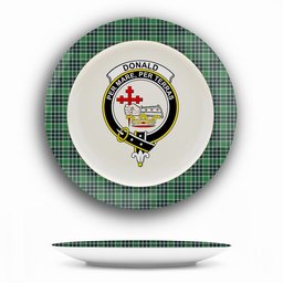 ScotsTee Shop Scottish Donald Lord of the Isles Hunting Modern Crest Tartan Ceramic Plate