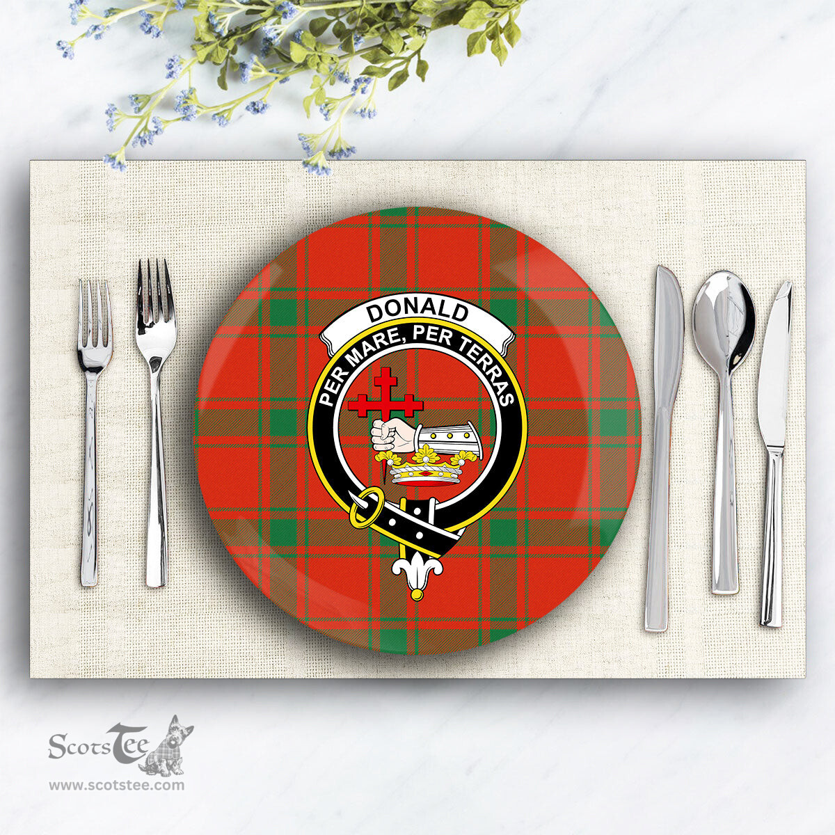 ScotsTee Shop Scottish Donald of the Isles Red Ancient Crest Tartan Ceramic Plate