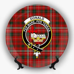 ScotsTee Shop Scottish Donald of Staffa_s Sett Crest Tartan Ceramic Plate