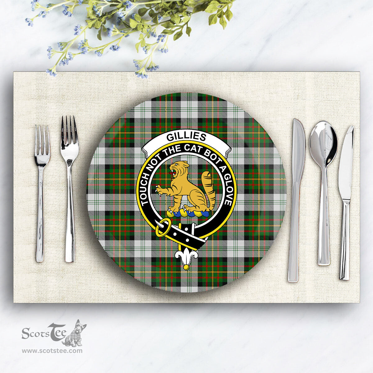 ScotsTee Shop Scottish Gillies Dress Green Crest Tartan Ceramic Plate