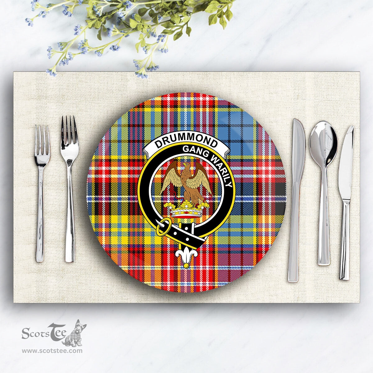 ScotsTee Shop Scottish Drummond of Strathallan Modern Crest Tartan Ceramic Plate