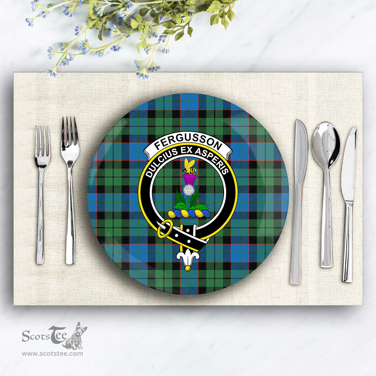 ScotsTee Shop Scottish Ferguson of Balquhidder Ancient Crest Tartan Ceramic Plate