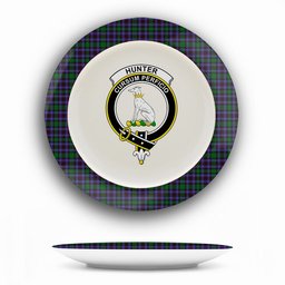 ScotsTee Shop Scottish Hunter of Peebleshire Crest Tartan Ceramic Plate