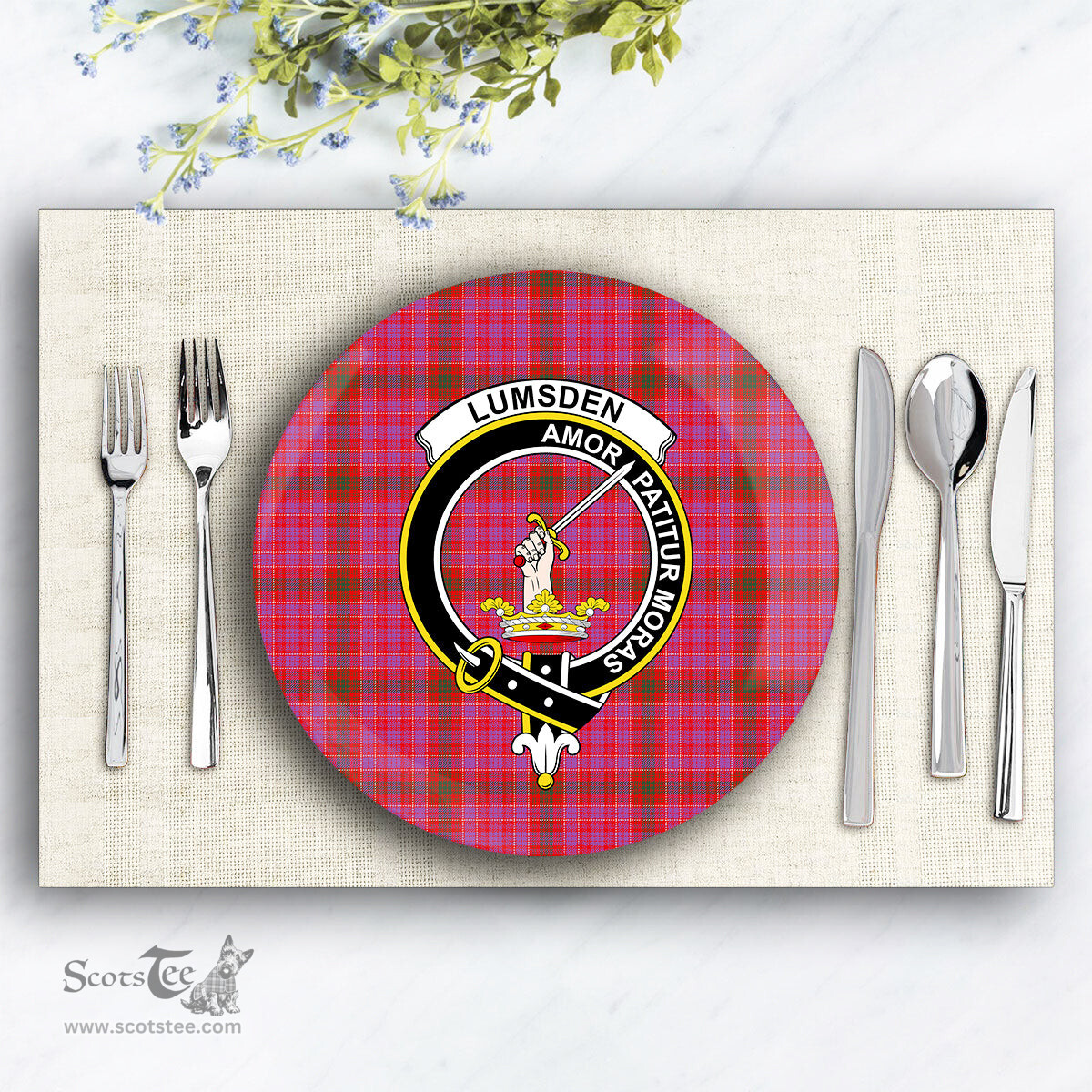 ScotsTee Shop Scottish Lumsden of Clova Modern Crest Tartan Ceramic Plate