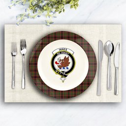 ScotsTee Shop Scottish Innes of Cowie Crest Tartan Ceramic Plate