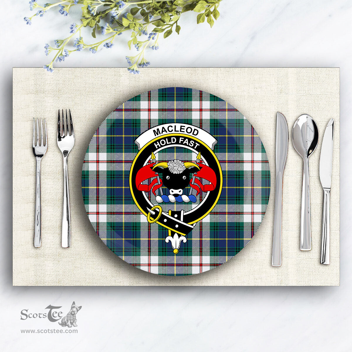 ScotsTee Shop Scottish MacLeod Of Californian Modern Crest Tartan Ceramic Plate