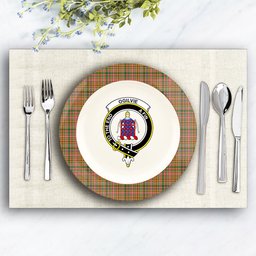ScotsTee Shop Scottish Ogilvie (Ogilvy) of Strathallan Ancient Crest Tartan Ceramic Plate