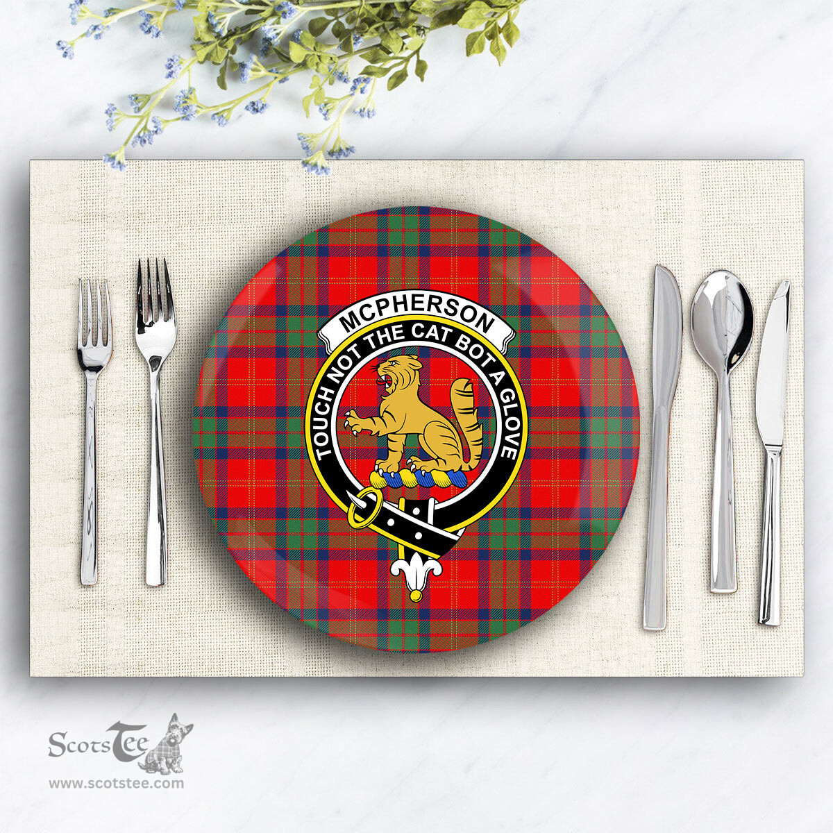 ScotsTee Shop Scottish McPherson of Cluny Modern Crest Tartan Ceramic Plate