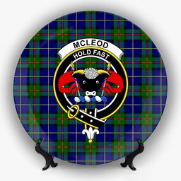ScotsTee Shop Scottish McLeod of Harris Modern Crest Tartan Ceramic Plate