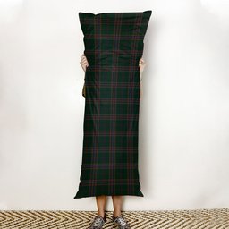 ScotsTee Shop Scottish Yen, Alexander Hunting Tartan Body Pillow