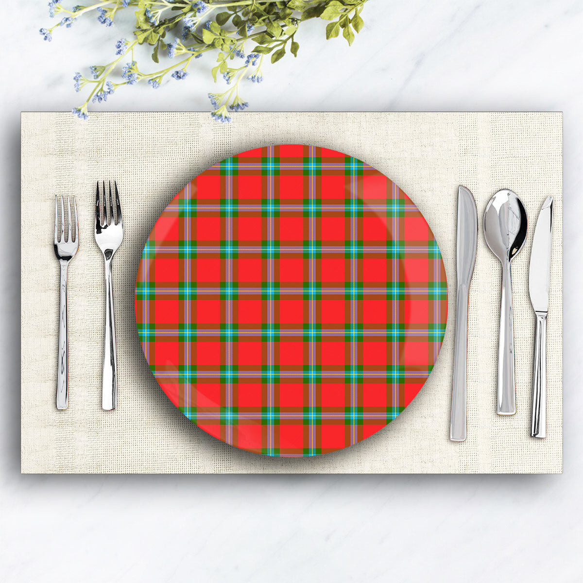 ScotsTee Shop Scottish MacLaine of Loch Buie Ceramic Tartan Plate