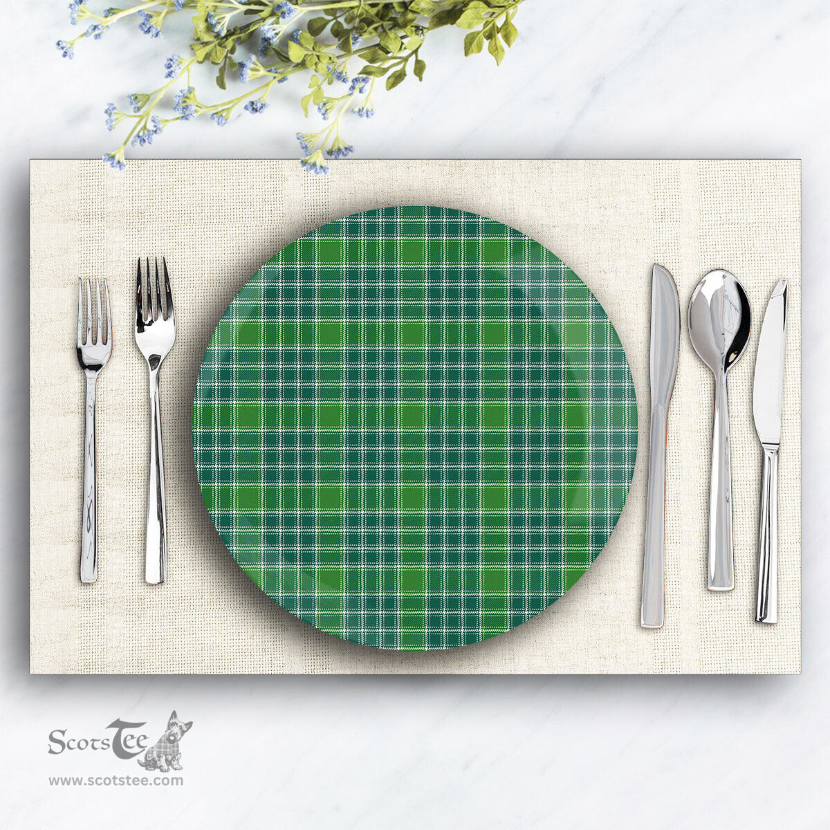 ScotsTee Shop Scottish MacDonald Lord of the Isles Hunting Ancient Ceramic Tartan Plate