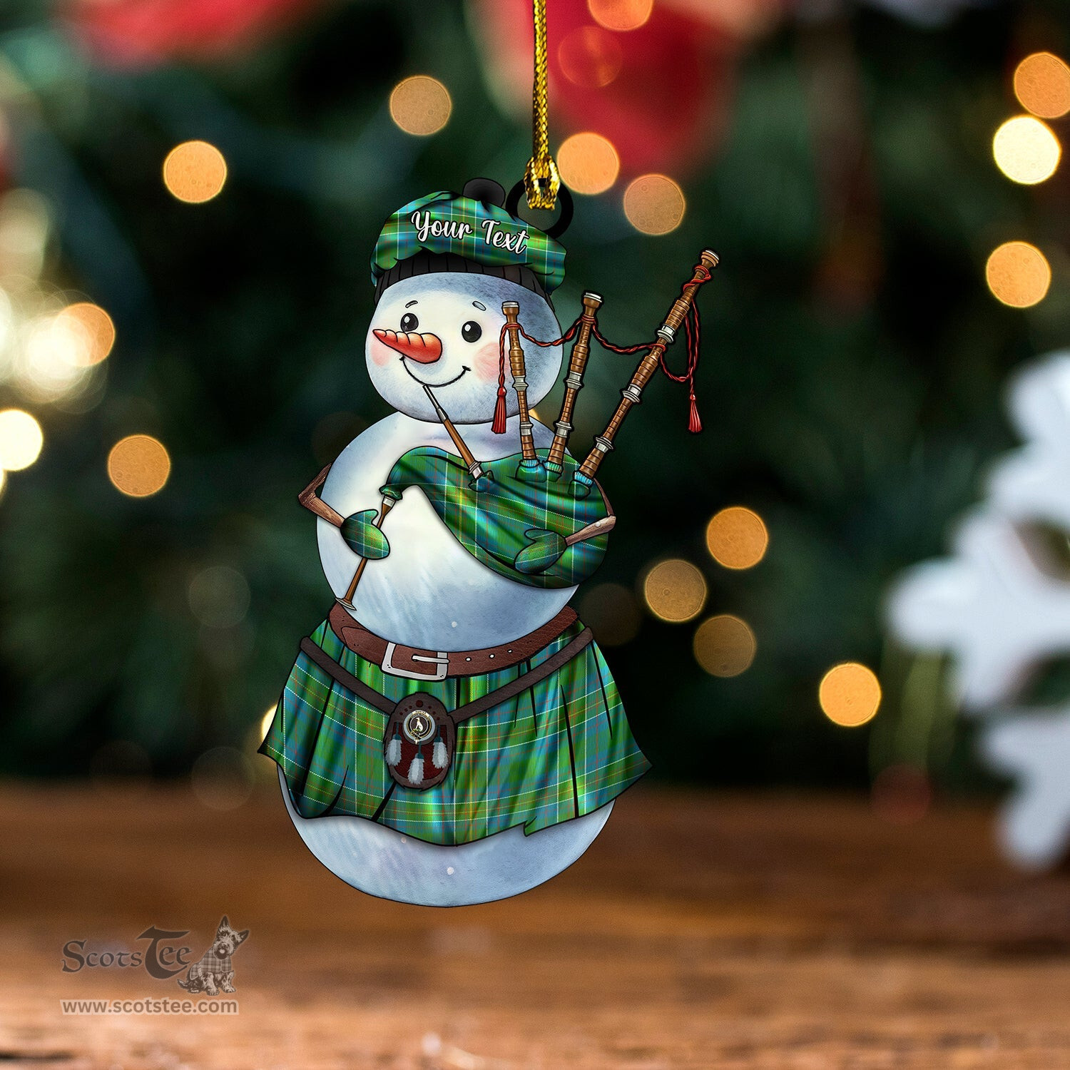 ScotsTee Shop Scottish Hunter of Hunterston (Galbraith of Hunterston) Ancient Clan Crest Tartan Ornament Snowman Bagpipe Personalized