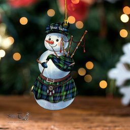 ScotsTee Shop Scottish Huntly Gordon Gathering 2000 Modern Clan Crest Tartan Ornament Snowman Bagpipe Personalized