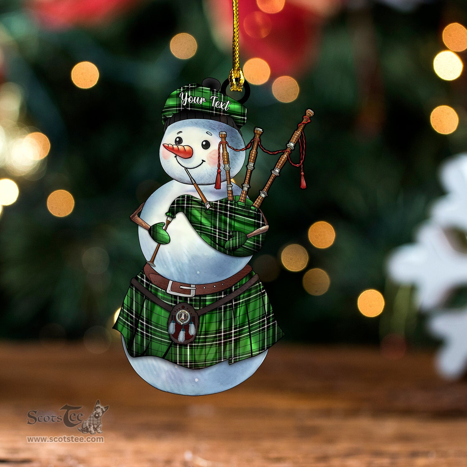 ScotsTee Shop Scottish MacLean of Duart Hunting (Vestiarium Scoticum) Ancient Clan Crest Tartan Ornament Snowman Bagpipe Personalized