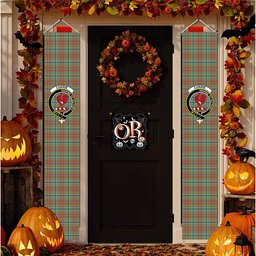 ScotsTee Shop Scottish Currie of Arran Ancient Clan Tartan Front Porch Sign Set, Hanging Banner Set