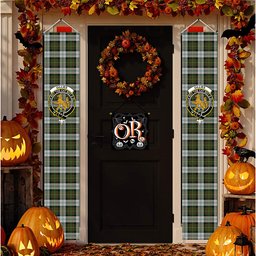 ScotsTee Shop Scottish Gillies Dress Green Tartan Front Porch Sign Set, Hanging Banner Set