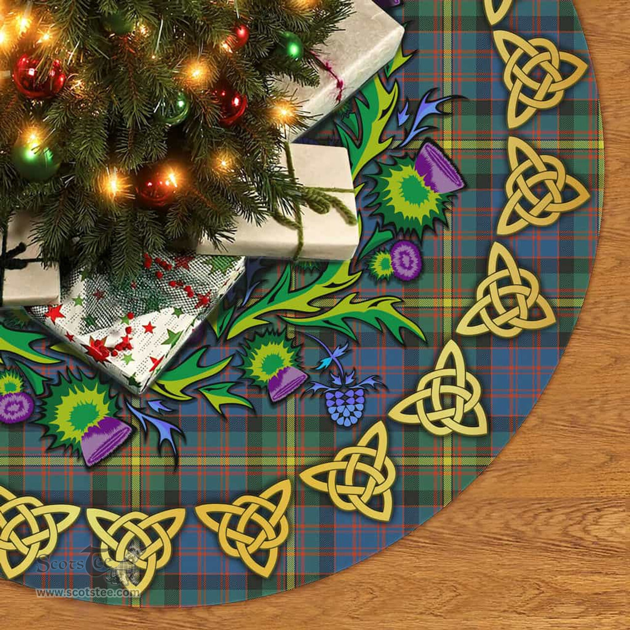 ScotsTee Shop Scottish MacSporran Ancient Thistle Celtic Knot Tartan Christmas Tree Skirt