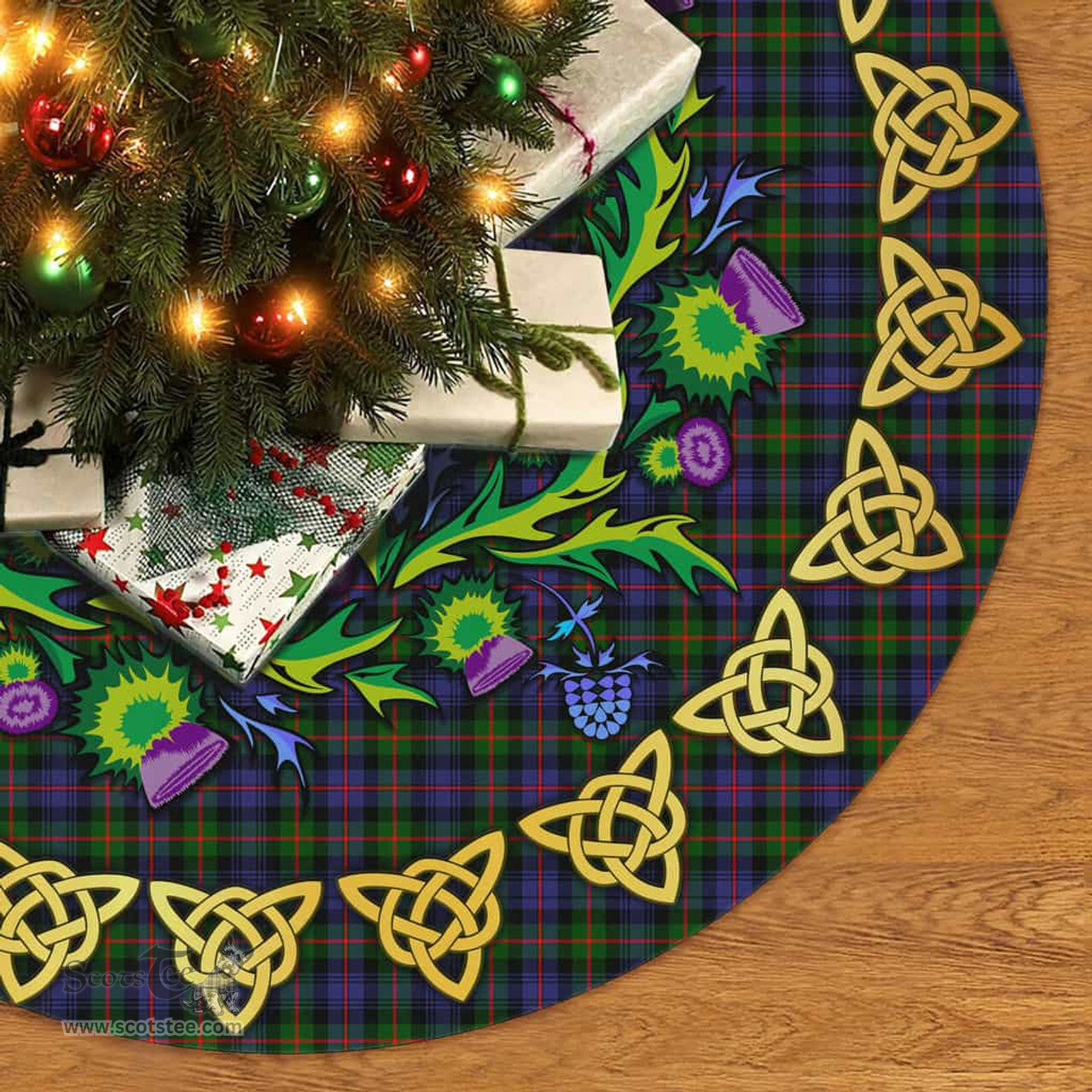 ScotsTee Shop Scottish Murray of Atholl Modern Thistle Celtic Knot Tartan Christmas Tree Skirt