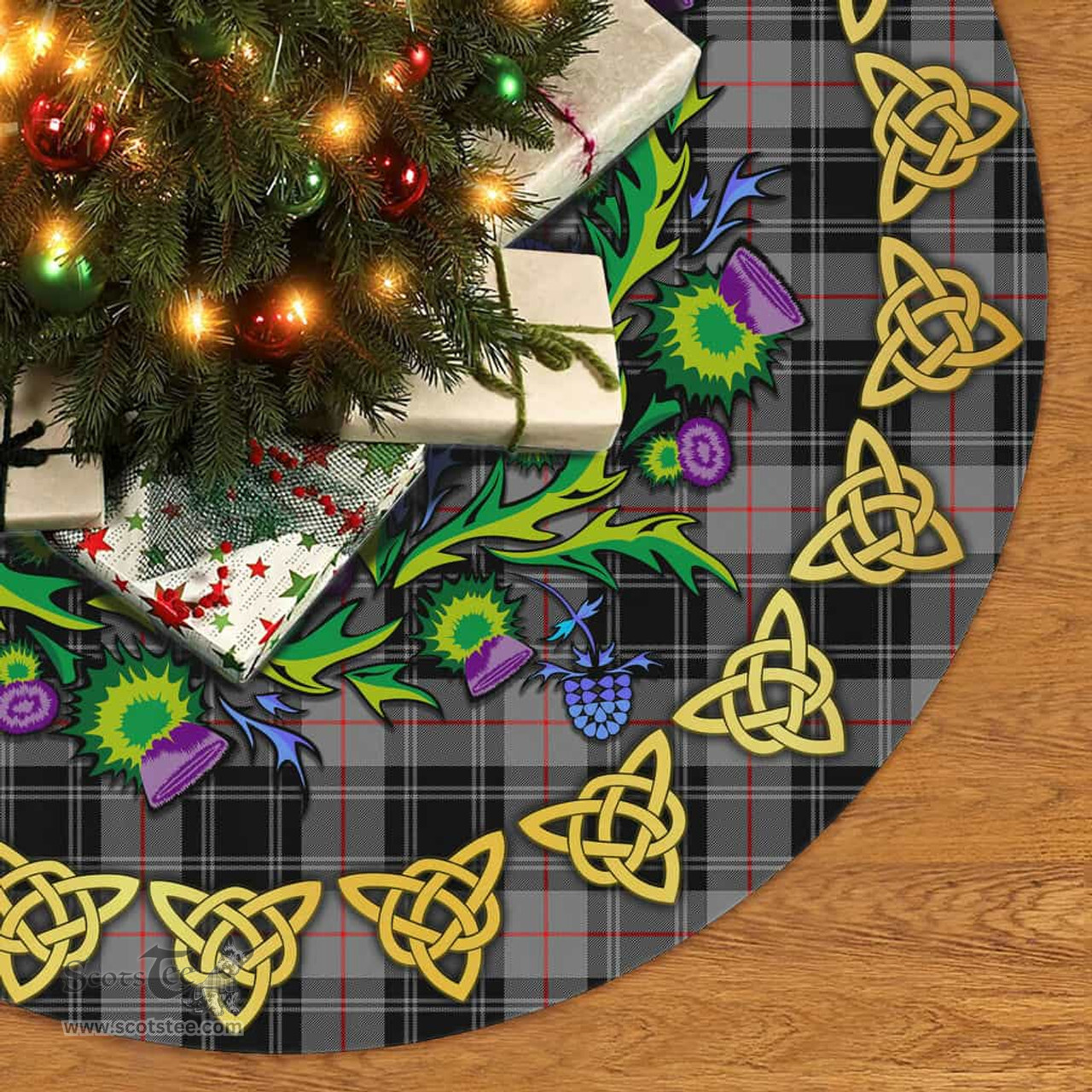 ScotsTee Shop Scottish Moffat Modern Thistle Celtic Knot Tartan Christmas Tree Skirt