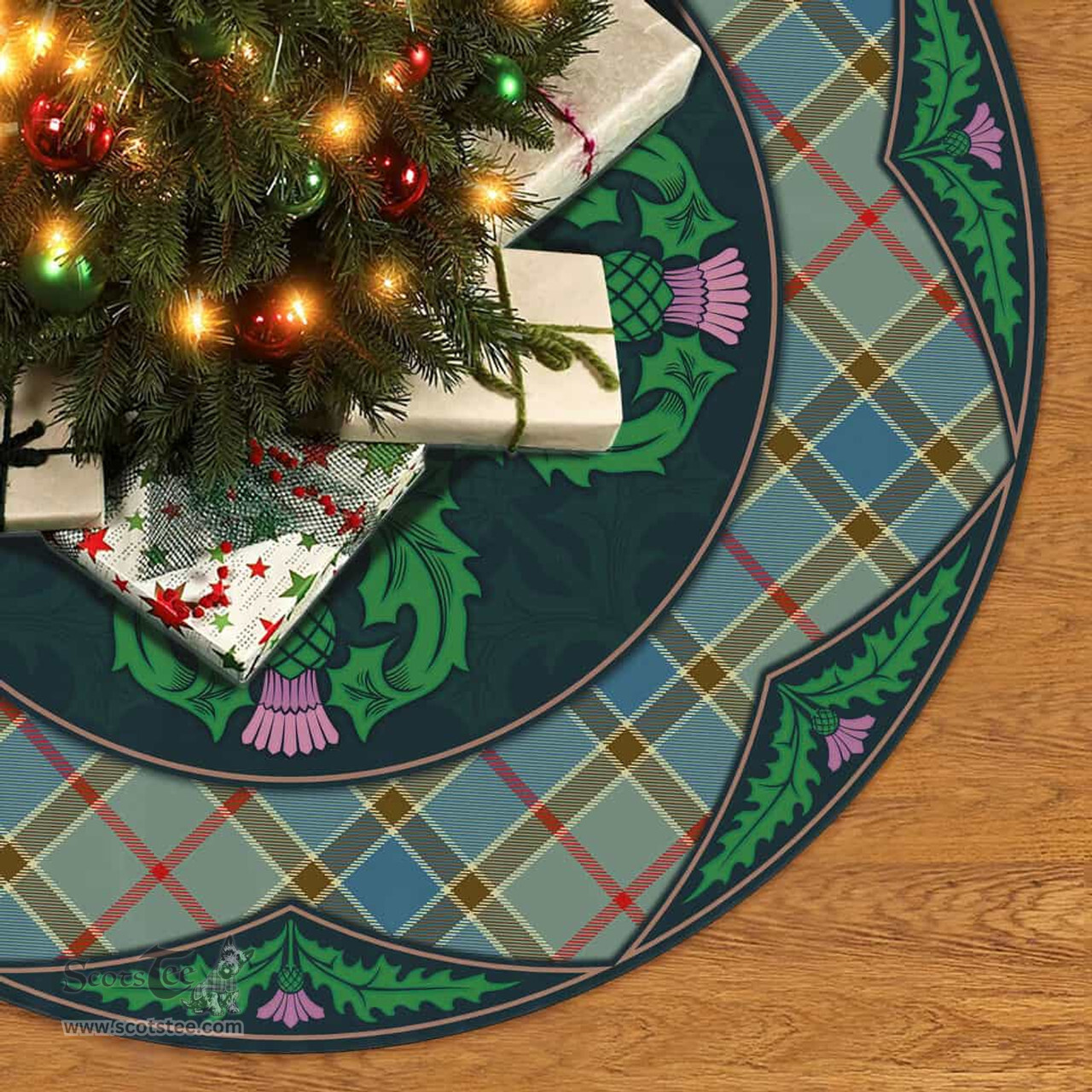 ScotsTee Shop Scottish Balfour Blue Clan Scottish Thistle Flower Round Leaf Tartan Christmas Tree Skirt