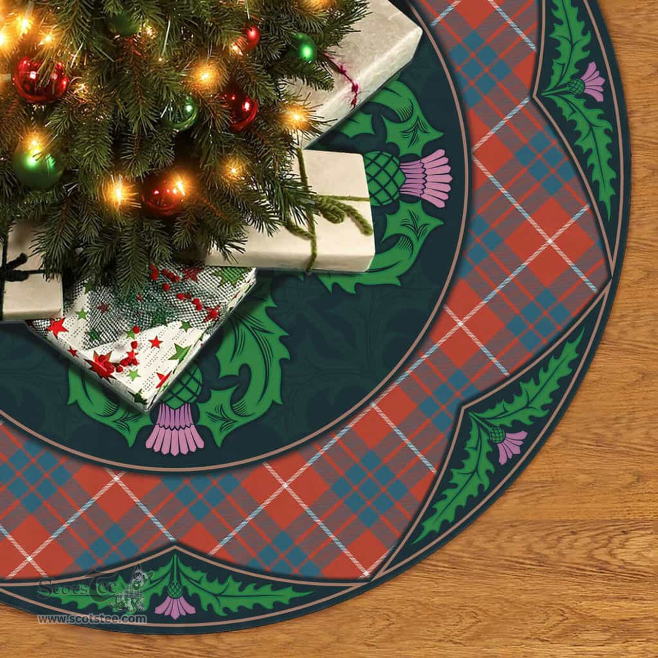 ScotsTee Shop Scottish Hamilton Ancient Clan Scottish Thistle Flower Round Leaf Tartan Christmas Tree Skirt